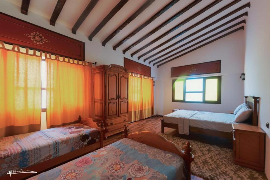 Casa Plasa Grande 셰프샤우엔 외부 사진